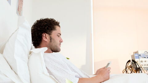 Neue Technologie richtet enorme gesundheitliche Schäden bei Handynutzern an