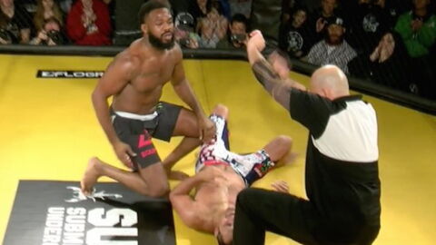 Jon Jones besiegt Dan Henderson bei Submission Underground 2 in einem Grappling-Kampf