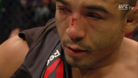 José Aldo vs. Conor McGregor: Eine Kamera erfasst die große Enttäuschung des Brasilianers nach seiner Niederlage