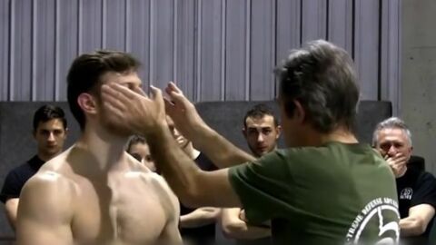 Schaut euch eine strategische Druckstelle aus dem Krav Maga an