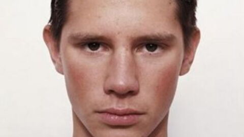 Fotos von jungen Boxern vor und nach dem ersten Kampf