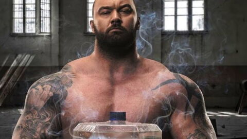 Hafthór Björnsson "The Mountain" aus "Game of Thrones" stellt sein neues Getränk vor, das perfekt zu ihm passt