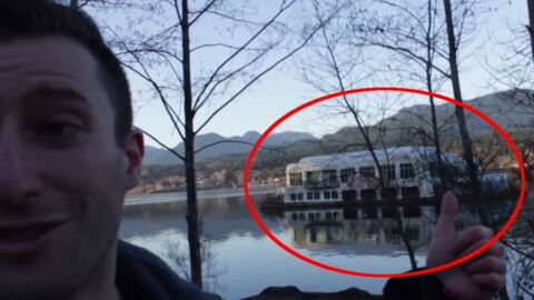 Dieses schwimmende McDonald’s-Restaurant ist seit 1991 verlassen