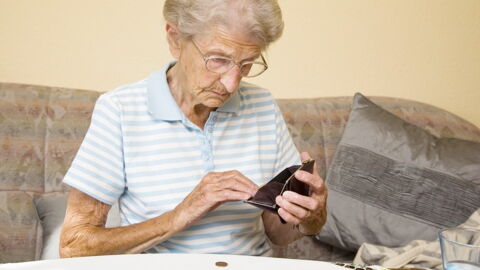 Wegen 70 Euro Schaden: 84-jährige Rentnerin muss für mindestens 3 Monate ins Gefängnis