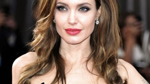 Schau her, was sie alles macht, um Angelina Jolie ähnlich zu sehen!