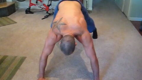 Muskeltraining: 7 verschiedene Liegestütz Varianten