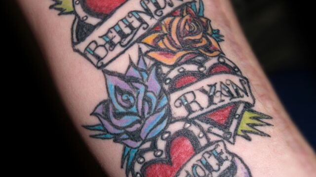 Kreuz arm tattoos männer Tattoo Treppe