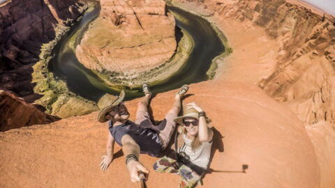 Paar reist mit nur 8 Euro pro Tag durch 50 Länder