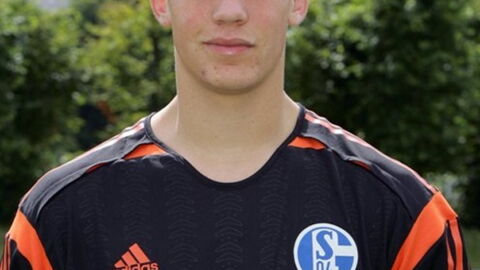 Fußballer früher und heute: Krass, wie sich Manuel Neuer verändert hat!