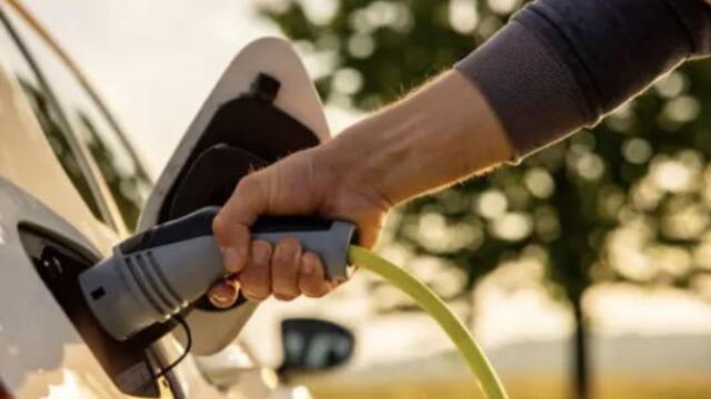 So lange hält ein Elektroauto – dann macht es schlapp