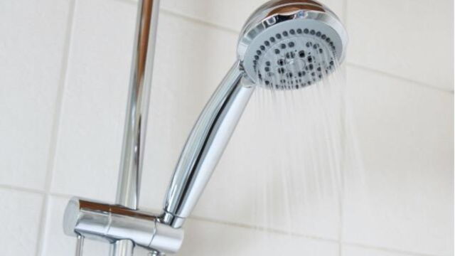 Was bewirken kalte Duschen wirklich bei Stress und Motivation?