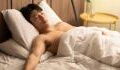 Schlaf: Aus diesem Grund solltet ihr immer nackt schlafen