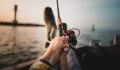 "Fishing": Was steckt hinter dem Dating-Trend?