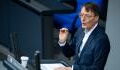 Baldige Lockerungen? Karl Lauterbach warnt vor neuen Varianten