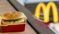 McDonald's: Kundin angewidert von unerwartetem Fund in Cheeseburger