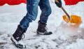 Mieter:innen oder Eigentümer:innen: Wer muss wann Schnee schippen?