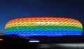Weltweiter Regenbogen-Protest: Nun lassen auch 8 deutsche Klubs ihre Stadien kunterbunt leuchten und zeigen so ihre Solidarität