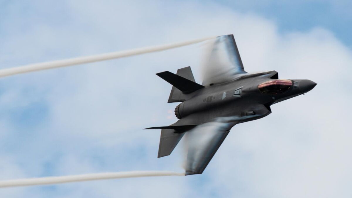 Der Beste Kampfjet Der Welt F-35 ab 2027 bei der Bundeswehr: Das kann der beste Jet der Welt mit