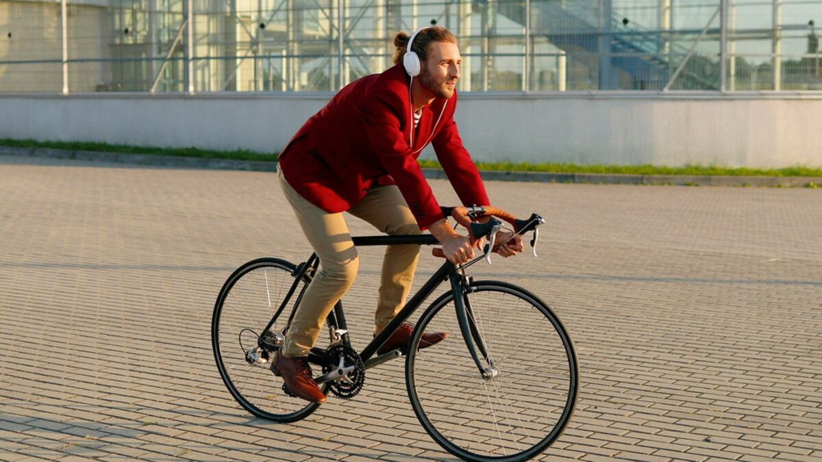 Kopfhörer auf dem Fahrrad Darf ich das?