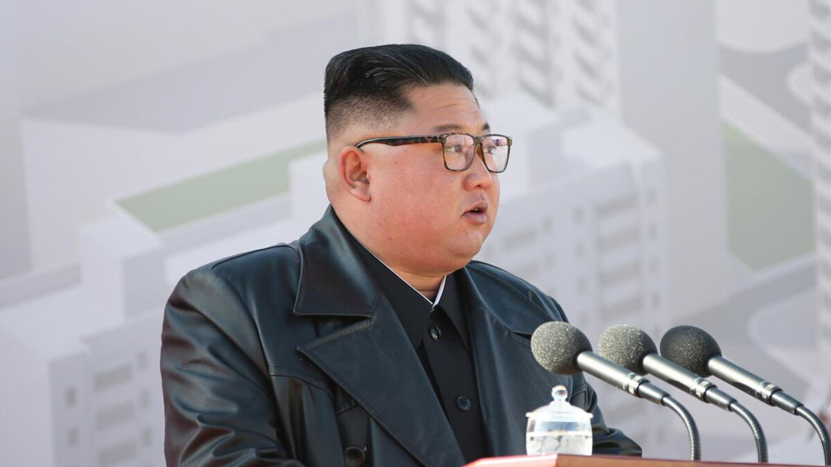 10 Dinge Die In Nordkorea Verboten Sind "Invasion des kapitalistischen Lebensstils": Diese Frisuren sind in