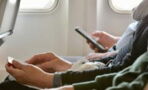 Rücksichtslos: Frau filmt unangenehme Szene im Flieger und entlarvt ein größeres Problem