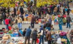 Glücksfund auf Flohmarkt: Mann kauft Gegenstand, der ihn zum Multi-Millionär macht