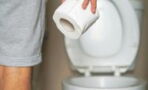 Wir alle machen es falsch: Der Gang zur Toilette schadet der Gesundheit!