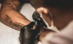 Gesundheitliche Risiken bei Tattoos: Mehrere Krankheiten sind möglich