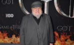 George R.R. Martin unterschreibt Vertrag für 6 "GoT"-Spin-Offs!