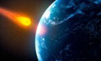 Astronom:innen beobachten Asteroiden dabei, wie er auf die Erde stürzt