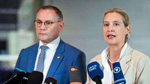 Wegen stattlicher Gehaltserhöhung: Alice Weidel und Tino Chrupalla (AfD) scharf kritisiert