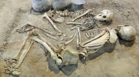 Fund aus grauer Vorzeit: Forscher finden Skelette von "Kriegermönchen"
