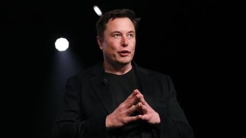 Elon Musk von Twitter verklagt: Muss er das Unternehmen jetzt doch kaufen?