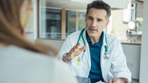 Covid-19: Dieses neue Symptom, welches das Gehirn betrifft, beunruhigt Ärzte zunehmend