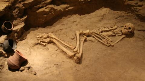 3.000 Jahre altes Grab enthüllt alte Bestattungssitten