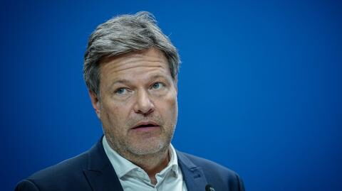 Robert Habeck empfängt DFB-Spitze nach herber Kritik