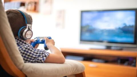 8-jähriges Kind treibt Mutter in Ruin, indem es diesen Knopf der Xbox drückt