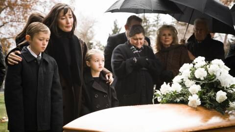 Experte: Das passiert mit dem Gehirn eine Stunde vor dem Tod