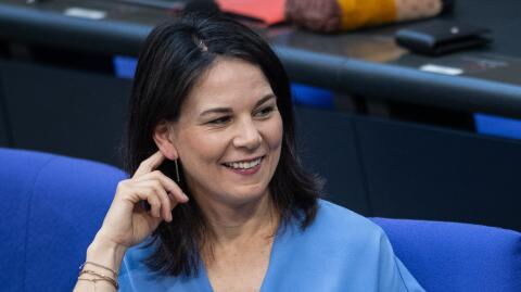 Stattliches Gehalt für Visagistin: Annalena Baerbock wehrt sich gegen Kritik