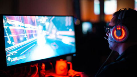 So wirkt sich Online-Gaming auf unser Gehirn aus
