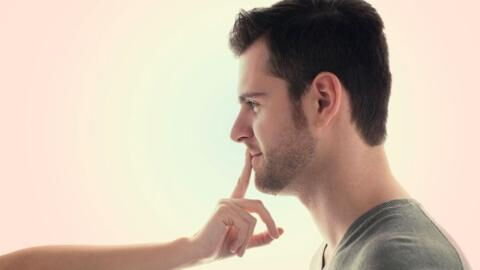 Corona-Krise: So bleibt ihr ohne Berührung sexuell aktiv