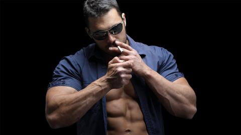 Sport: Das machen Zigaretten mit deiner Muskelmasse