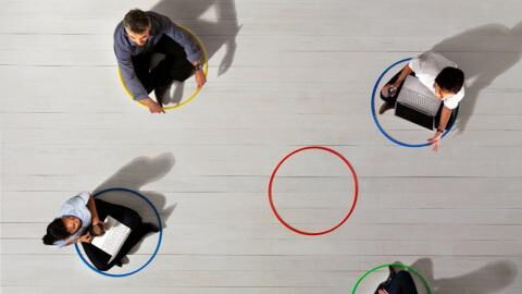 Social Distancing: So bleibt ihr ohne Berührung sexuell aktiv