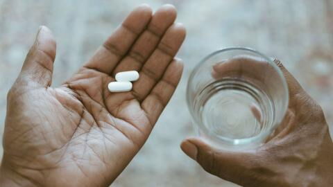 Ärzt:innen warnen: Deshalb sollten Millionen Menschen kein Aspirin nehmen