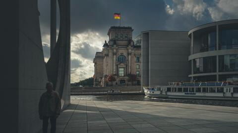 Corona-Notbremse: Regierung ändert Infektionsschutzgesetz – Bundesweit strenge Regeln