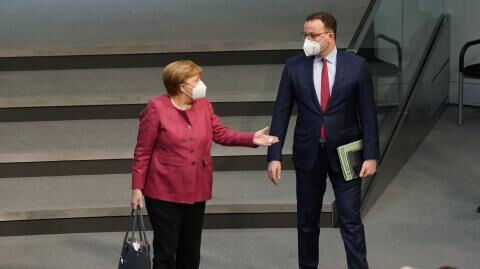 Sommerurlaub für alle: Auslandsreisen laut Merkel und Spahn möglich