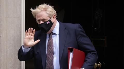 Um zu beweisen, dass Corona harmlos ist: Boris Johnson wollte sich live mit Covid-19 infizieren lassen