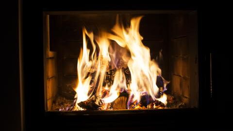 Schon bald nicht mehr erhältlich: Holzöfen sind gefährlich