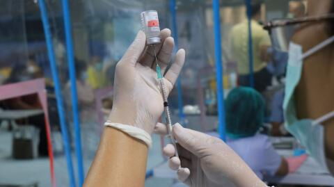 Schlechte Nachrichten für AstraZeneca: EU entzieht der Firma die Zulassung für ihren Covid-Impfstoff