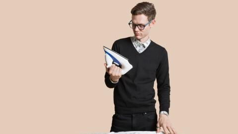 Bügel-Tipp: So bekommt ihr faltenfreie Kleidung und spart dabei auch noch Geld